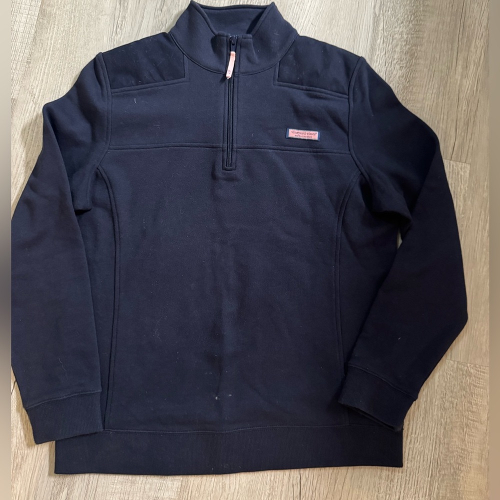 Vineyard Vines Pullover Size Medium - image 1